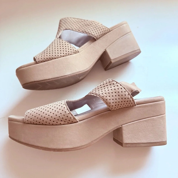 Eileen Fisher Dean Earth Platform Slingback Sandals - Picture 8 of 10